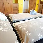 Alpen Royal By מלון דירות 4*